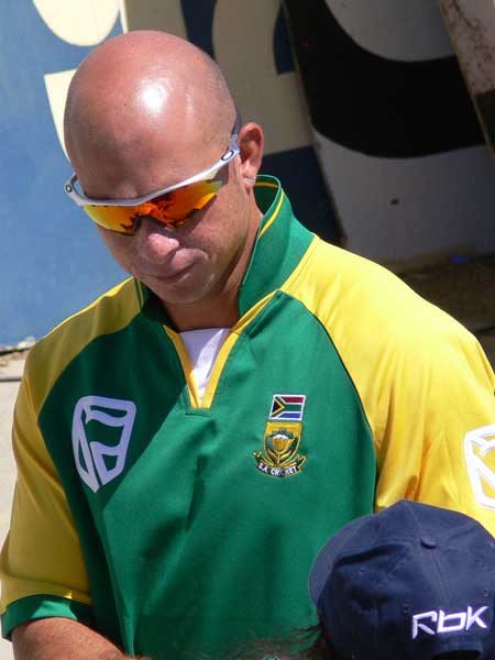 Herschelle Gibbs in World Cup in Tamil