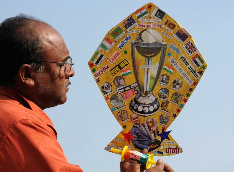 Kite-maker Jagmohan Kanojia CWC15 Kite in Tamil