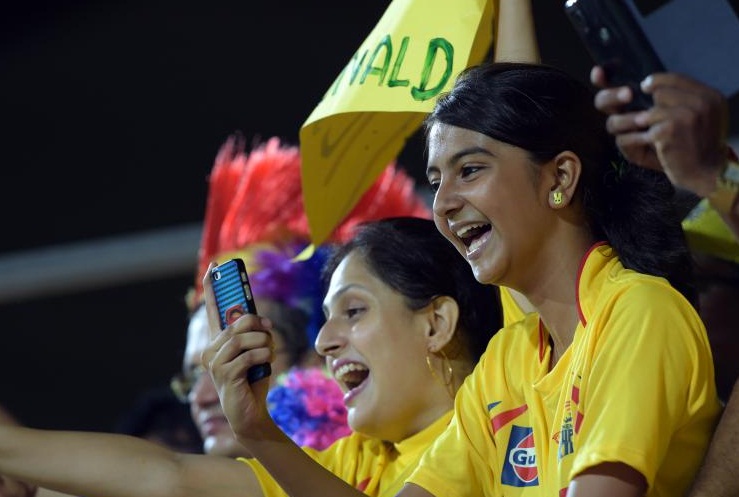 Fans cheer during Chennai and Mumbai match  in Tamil