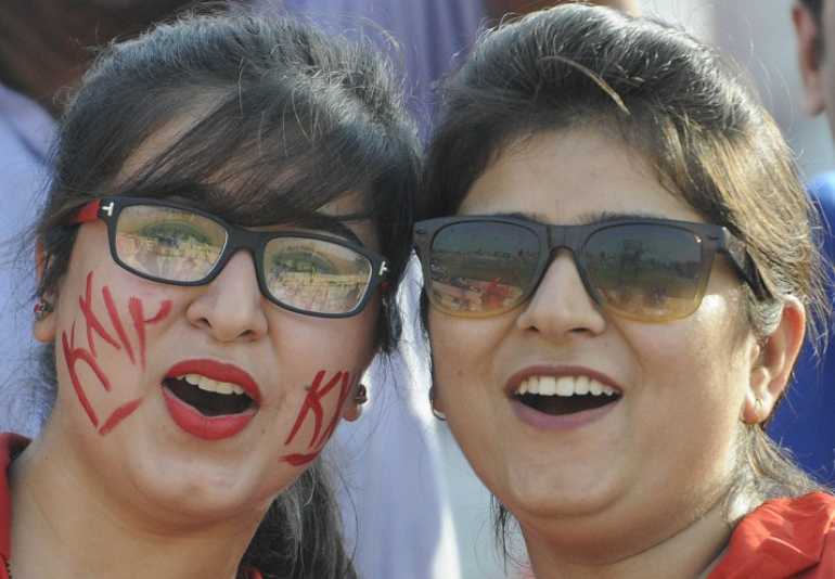 Fans cheer during Punjab and Chennai match