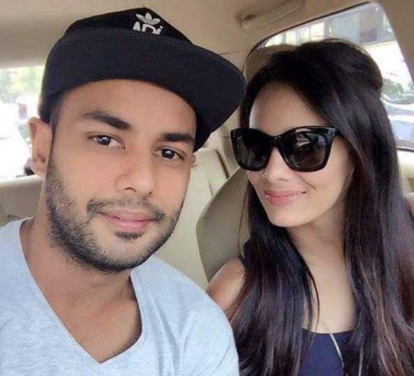 Hd Image for Cricket Indian Cricketer Stuart Binny and his wife Mayanti Langer in Hindi