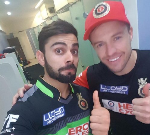 Hd Image for Cricket Kohli & deVilliers in Hindi