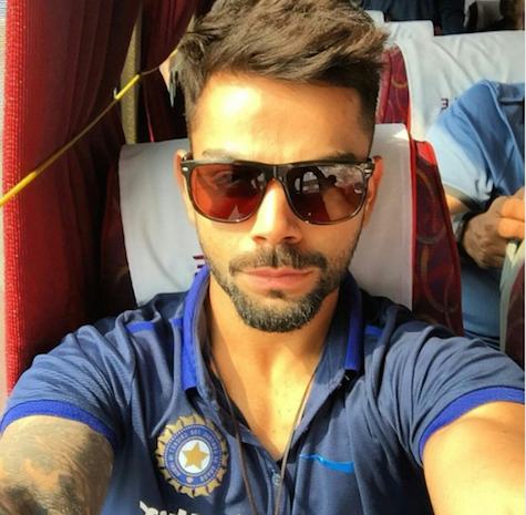 Hd Image for Cricket Kohli taking selfie in Hindi