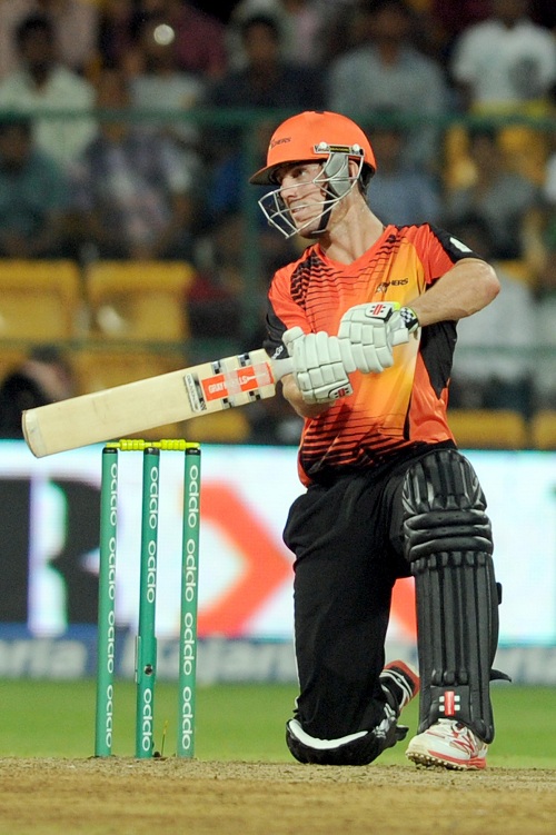 HD Image for cricket Champions League 2014 : Lahore Lions Vs Perth Scorchers in Tamil