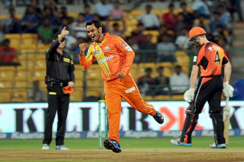 HD Image for cricket Champions League 2014 : Lahore Lions Vs Perth Scorchers in Tamil