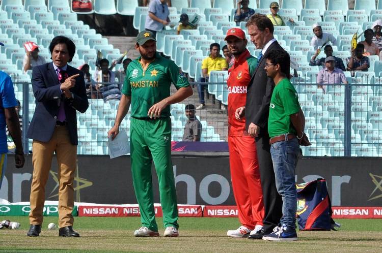 Pakistan vs Bangladesh Toss in ICC World T20 2016