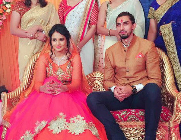 Pratima singh with Ishant Sharma Image in Tamil