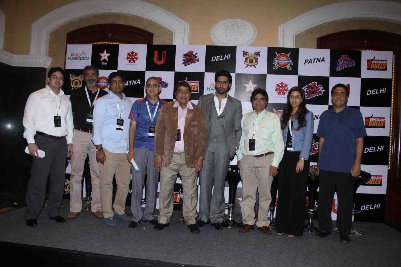 HD Image for cricket Pro Kabbadi League Team Owners in Tamil