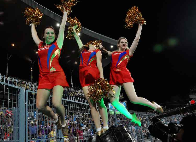 RCB Cheerleaders in Tamil