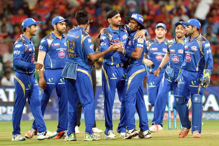 Mumbai Indians vs Royal Challengers Bangalore in Tamil