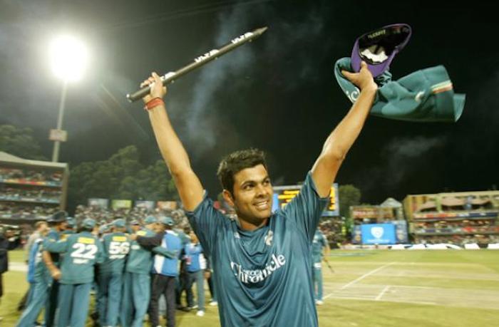 RP Singh Purple Cap Winner IPL 2009 Image