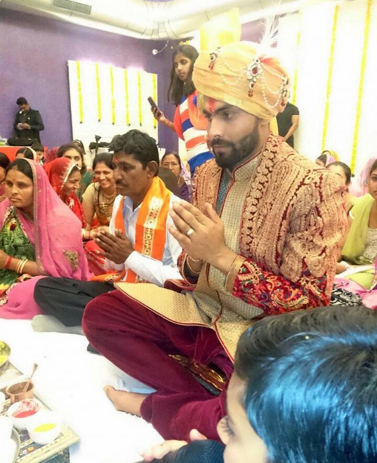 Indian cricketer Ravindra Jadeja perform rituals ahead of his wedding 