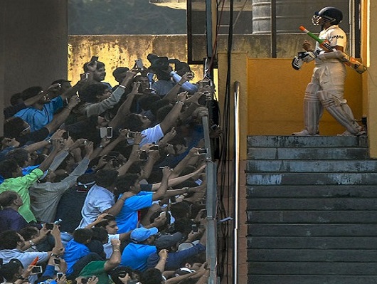 Hd Image for Cricket Sachin tendulkar last test in Hindi