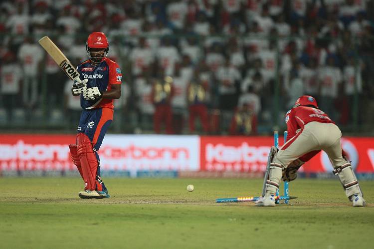 Delhi Daredevils batsman Sanju Samson gets dismissed  in Tamil