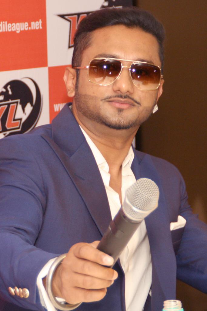HD Image for cricket Singer-rapper Honey Singh