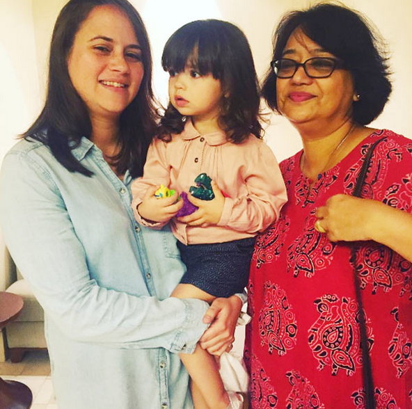 Tina Keech with her Mother and daughter Image