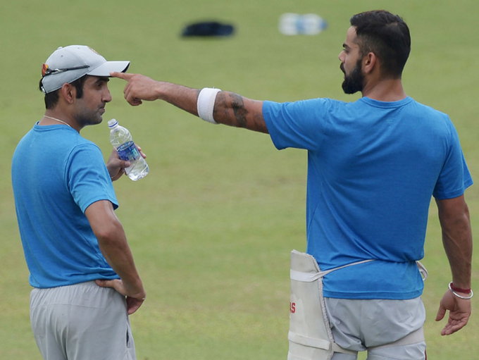 Hd Image for Cricket Virat Kohli and Gautam Gambhir during Practice in Hindi